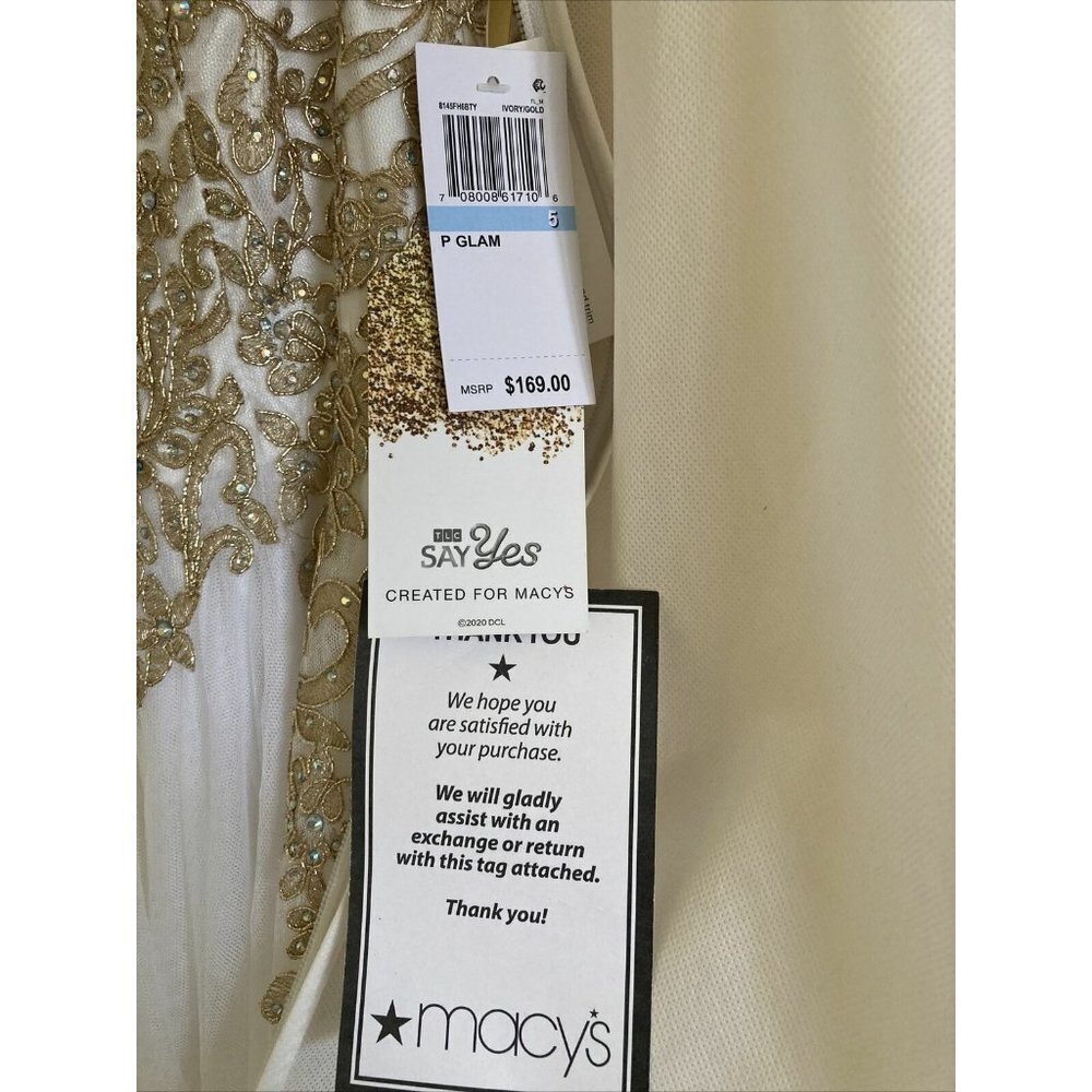 Say Yes to the Prom NEW Juniors' Quinceanera Embroidered Lace Gown Winter Formal - Picture 10 of 12